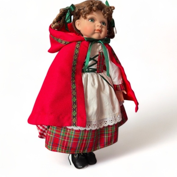 Vintage Little Red Riding Hood Porcelain Doll - Picture 2 of 3